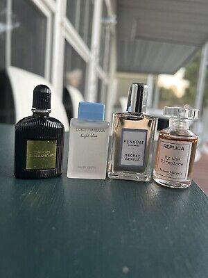 Lot D&G Light Blue, Tom Ford Black Orchid, Replica By The Fireplace,  Pinrose