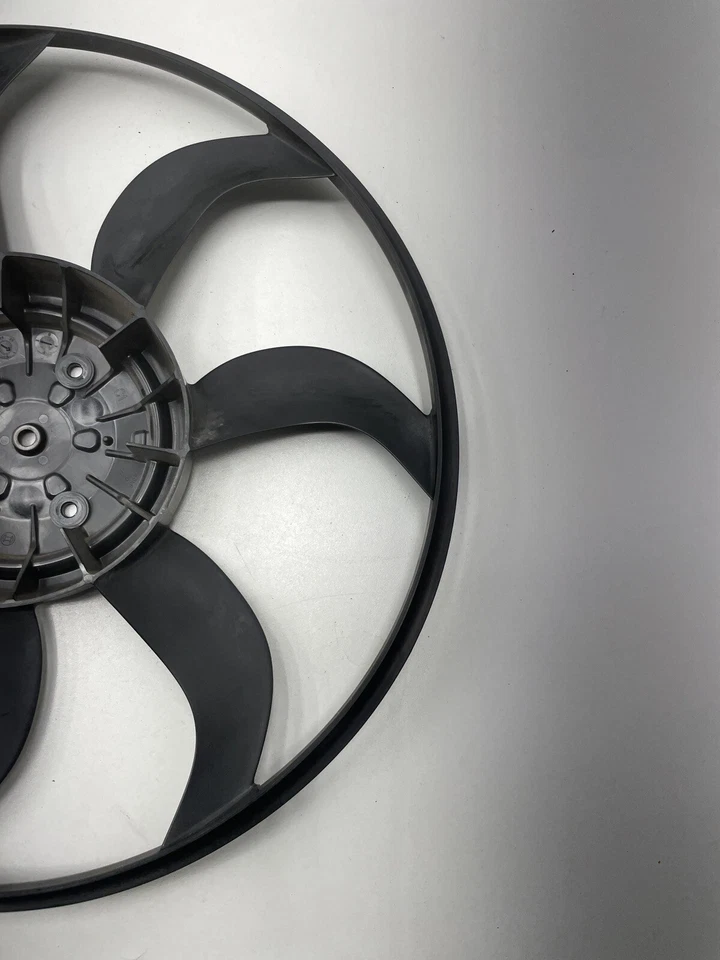 Chevrolet Cruze 2016 motor refrigerante radiador ventilador hoja OEM Foto 4 de 4