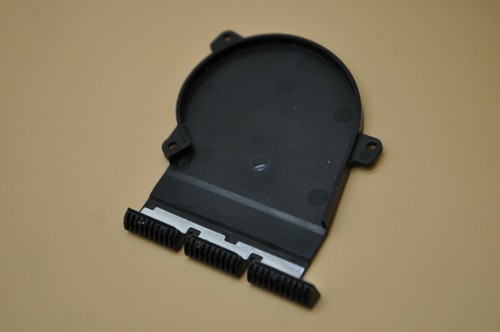 Lenovo Yoga 530-14IKB Series AP173000A00 Fan Dummy Plastic Cover -55A - Picture 2 of 3