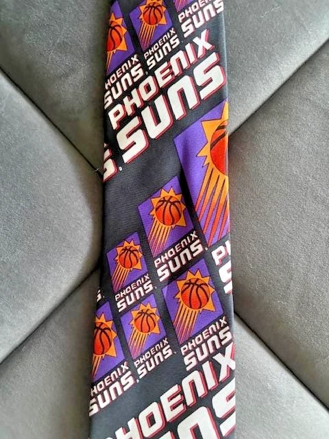 Corbata vintage 1993 con licencia oficial NBA Phoenix Suns 100 % seda - EE. UU. Foto 3 de 4