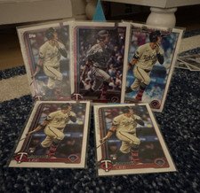 1 Topps 2025 rookie super box companion card and 4 base 2025 Brooks Lee Cards