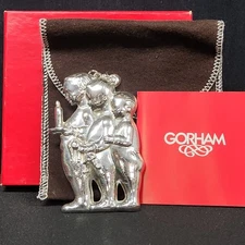 Vintage Gorham Sterling Silver 1353 Children In A Row Christmas Ornament 26
