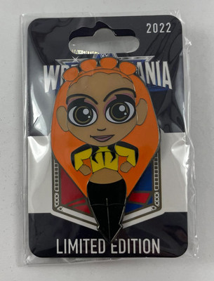 WWE Becky Lynch WrestleMania 2022 Limited Edition Pin Official Merchandise