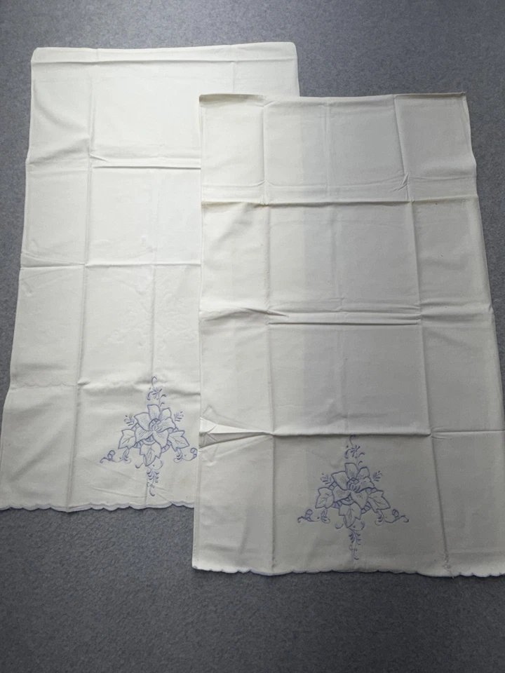 Set of 2 Hand Embroidered Pillowcases Blue Floral Cutwork Scalloped Hem Ivory - Image 2 of 4