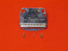 Vintage 1966 Fender USA Mustang Dynamic Vibra...