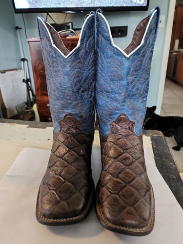 PIRARUCU BIG BASS COWBOY BOOTS SIZE 