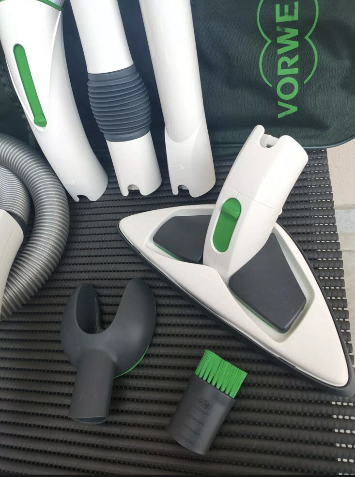 FOLLETTO VK220S VORWERK PULILAVA LAVAPAVIMENTI SP530 COMPLETO GRATIS ACCESSORI