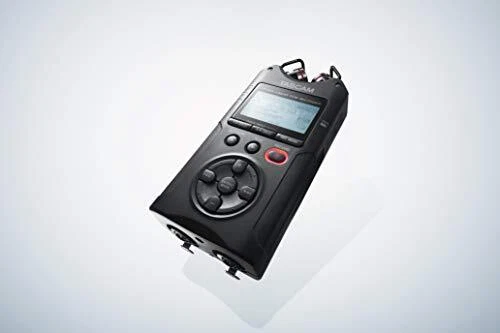DR-40X 4 Track Digital Audio Recorder TASCAM - Image 2 of 4