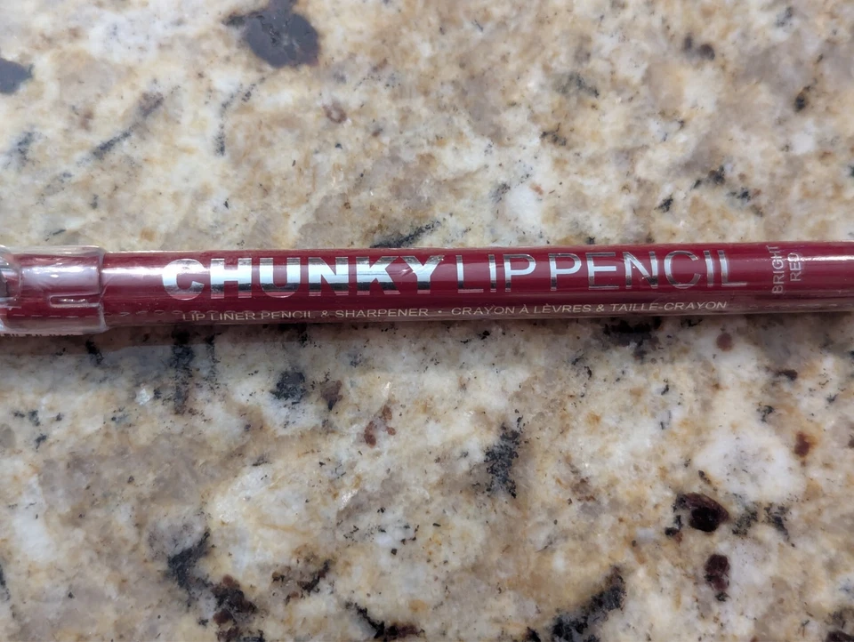 Technic Chunky Lip Pencil with Sharpener Set of 5 different colors 0.12 oz - Image 2 of 4