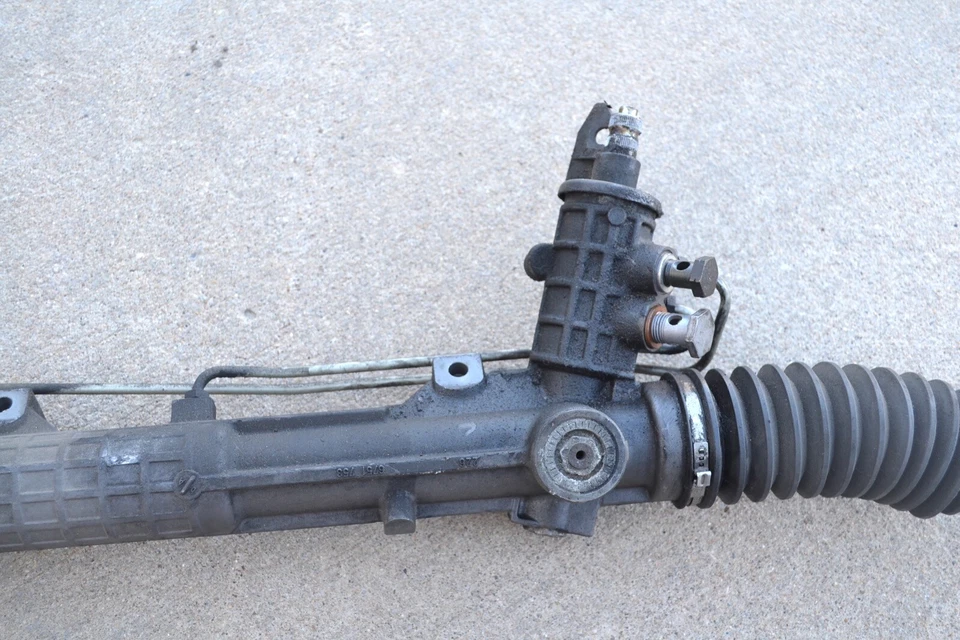 Стойка гидроусилителя руля и шестерня 2005 BMW M3 Coupe S54 кабриолет 2001-2006 E46 - Изображение 2 из 4