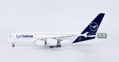 1:400 APOLLO Lufthansa AIRBUS A380 Passenger Aircraft Diecast
