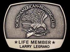 JL11120 VINTAGE 1981  NORTH AMERICAN HUNTING CLUB - LIFE MEMBER  BELT BUCKLE