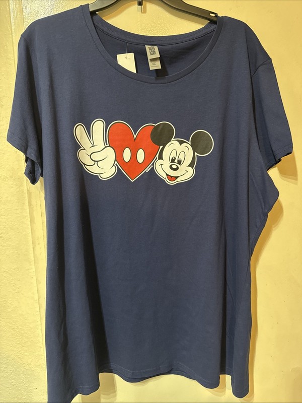 Disney’s Mickey Mouse Navy T-Shirt Peace Love “Instant Message” 2XL