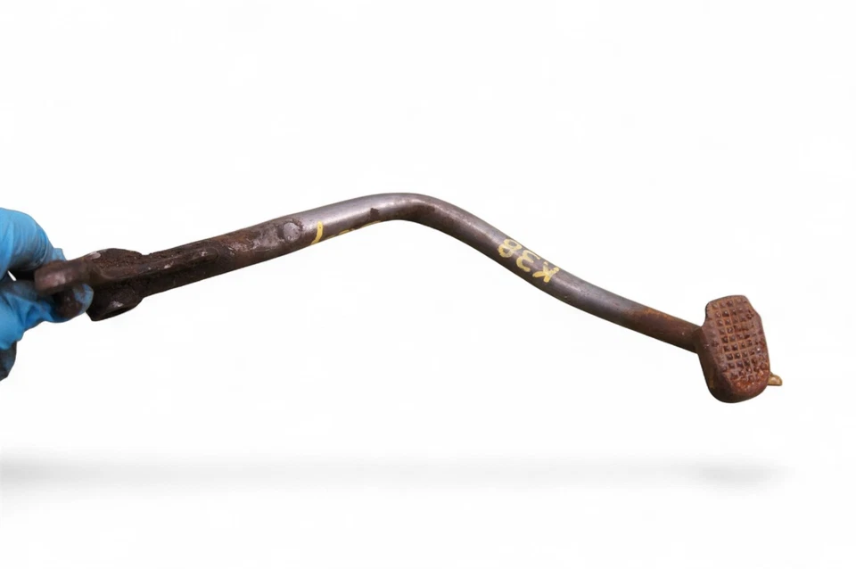 Pedal de freno Kawasaki F3 175 Bushwhacker K38 *2679L Foto 3 de 4