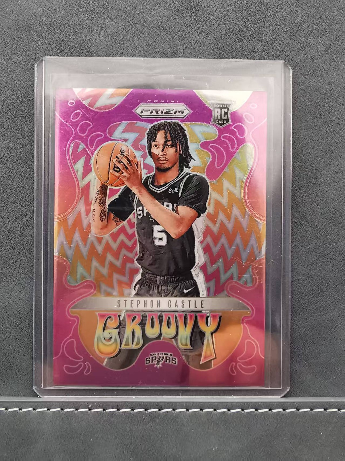 Stephon Castle 2024-25 Panini Prizm Groovy SSP Insert Case Hit Spurs Rookie RC