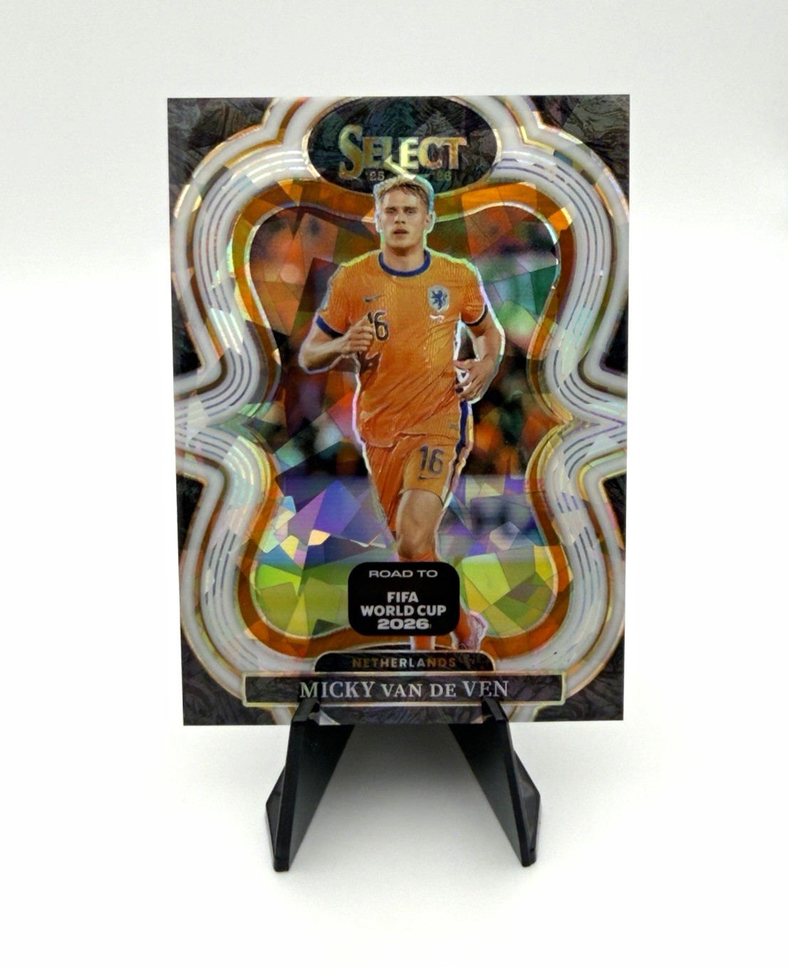 Panini Select 2025-26 Road to  World Cup Micky van de Ven Mezzanine #186 /129