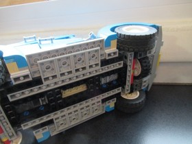 LEGO Creator Expert: Volkswagen Beetle (10252) Surf Board +