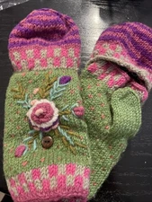 NEW Lost Horizons Sundance Aubrey Convertible Mittens Handwarmers Green Wool