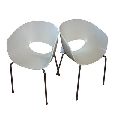 Set of 2 Sintesi Orbit Large White Plastic Scoop Chairs Chrome Legs Italy MCM
