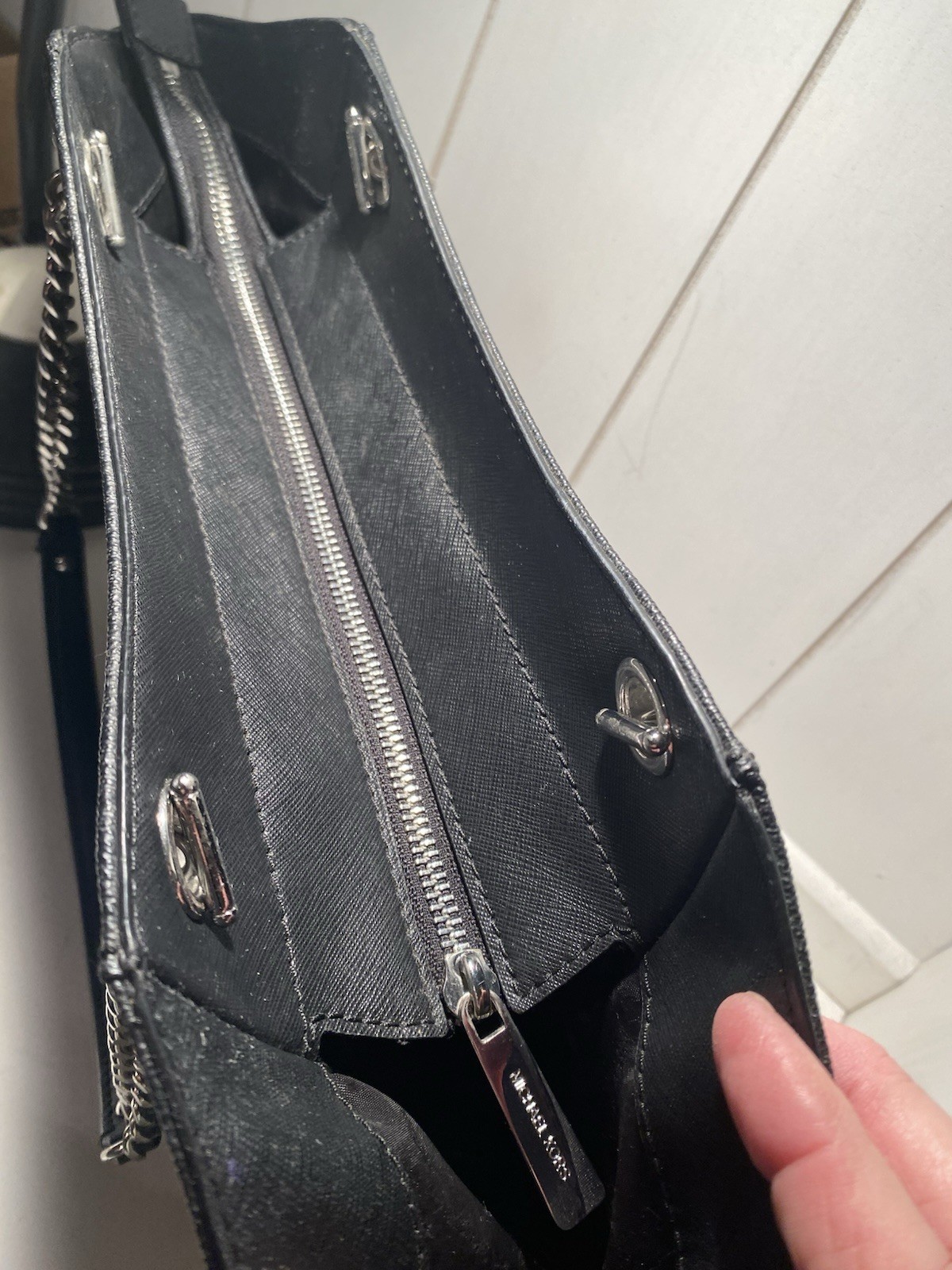 Michael Kors Jet Set Travel Large Chain Shoulder Tote Bag thumbnail 12