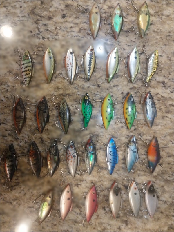 lot of Qty.34 lipless crankbaits rat-l-trap, Cotton Cordell super spot vintage 