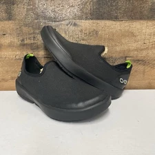 OOFOS OOmg EeZee Low - Black - Women’s 8.5 - EUC