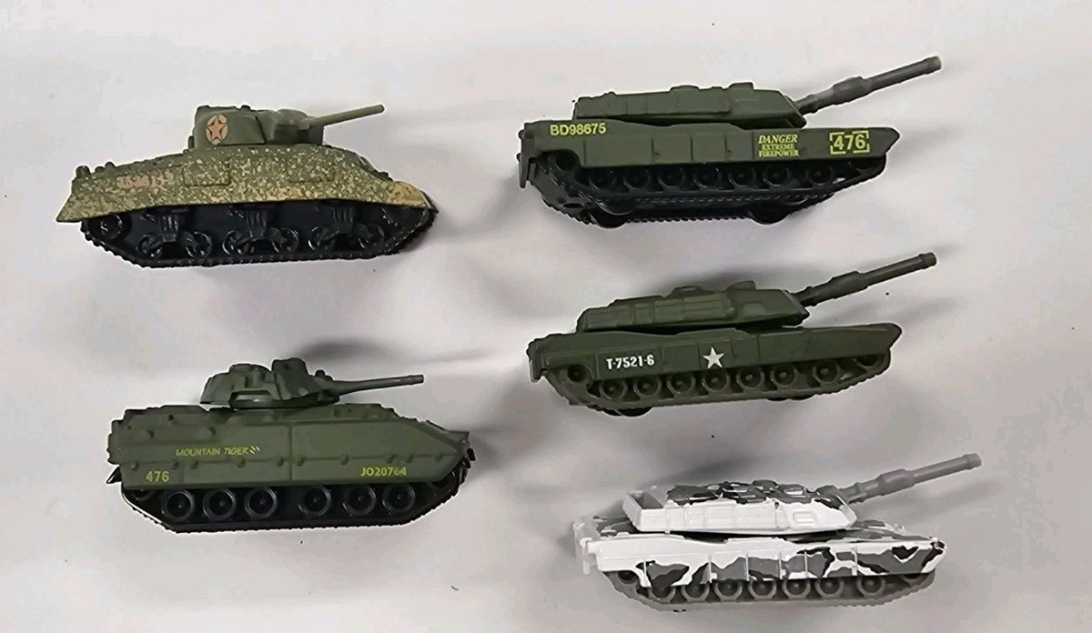 Matchbox Assorted Military Vehicles Diecast Military tanks. Lot of