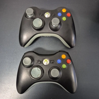 2X Manette microsoft xbox 360 FAT Noire Stick Neufs Testée Fonctionnelle - Photo 1/3