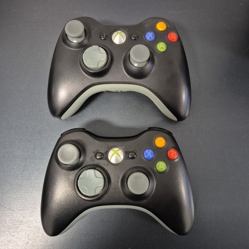 2X Manette microsoft xbox 360 FAT Noire Stick Neufs Testée Fonctionnelle - Photo 1/3