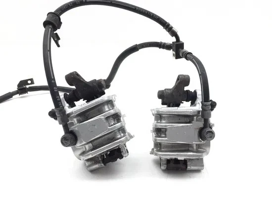 Juego de pastillas de freno delanteras izquierda derecha 2008 Suzuki Burgman 650 AN650 3351 Foto 4 de 4