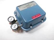 New DeZurik 870022-012-00-13-01-00-00 Electro-Pneumatic Positioner 