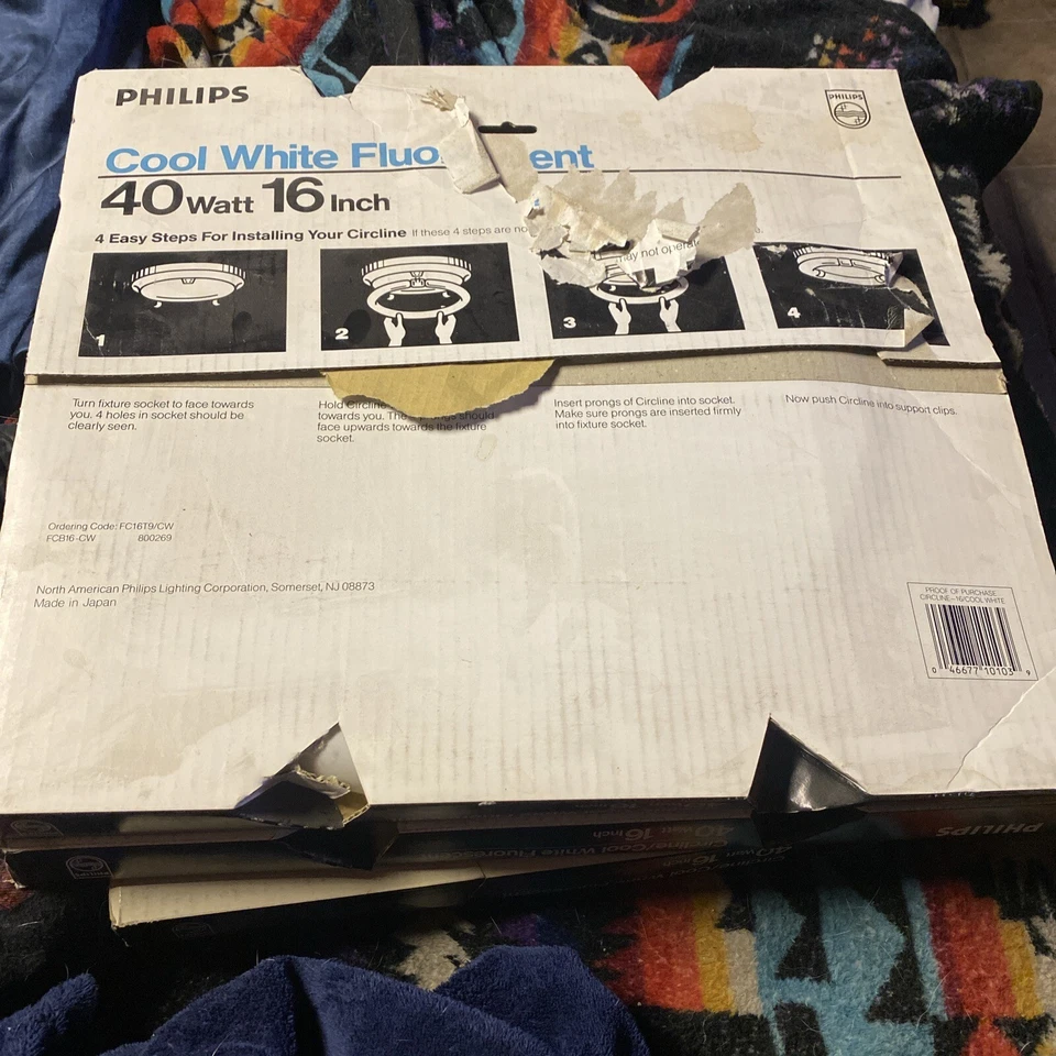 Philips cool white 40 watt 16 in circlin light bulb - Image 2 of 4