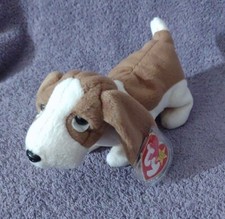 Ty Beanie Baby - TRACKER the Basset Hound Plush Toy w/ Mint Tag