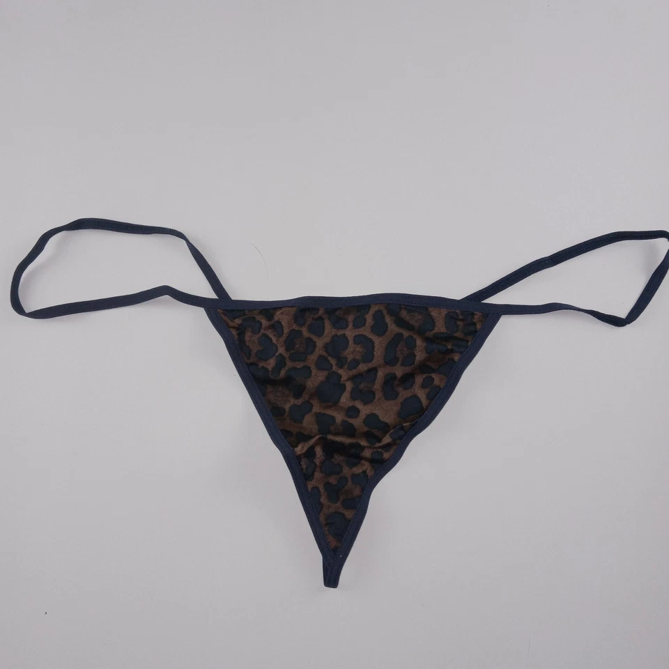 Calcinha Feminina Frederick's Of Hollywood Cordão G Pacote com 2 Tamanho 2X Verde Leopardo - Imagem 4 de 4