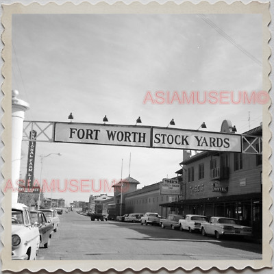 Photo Vintage Années 50 – Voiture De Jardin Chisholm Trail Texas USA – Tiraire Original