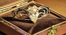 1.75 Karat White Topaz AAA Quality Heart Shape 925 Vintage Silver Ring Size 7