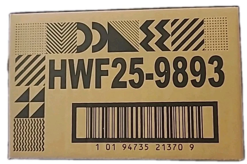 Exclusivo Nissan Skyline GT-R (BNR34) RLC cELECTIONS RLC de Hot Wheels sellado en mano Foto 3 de 4