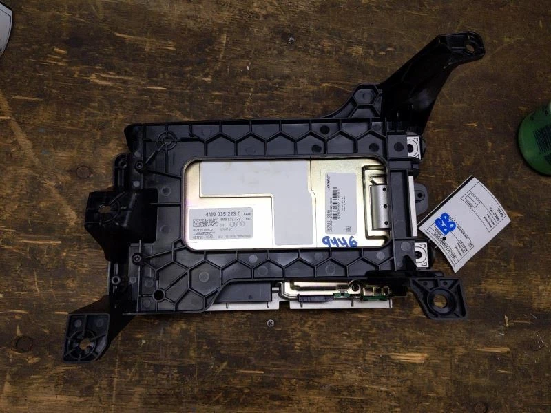 Equipamento de áudio amplificador de rádio montado no porta-malas compatível com 17-19 AUDI Q7 750456 - Imagem 2 de 4