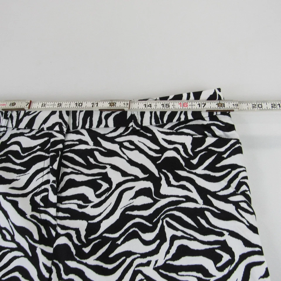 Jones New York Shorts Womens Size 14 Black White Zebra Print Stretch - Image 3 of 4