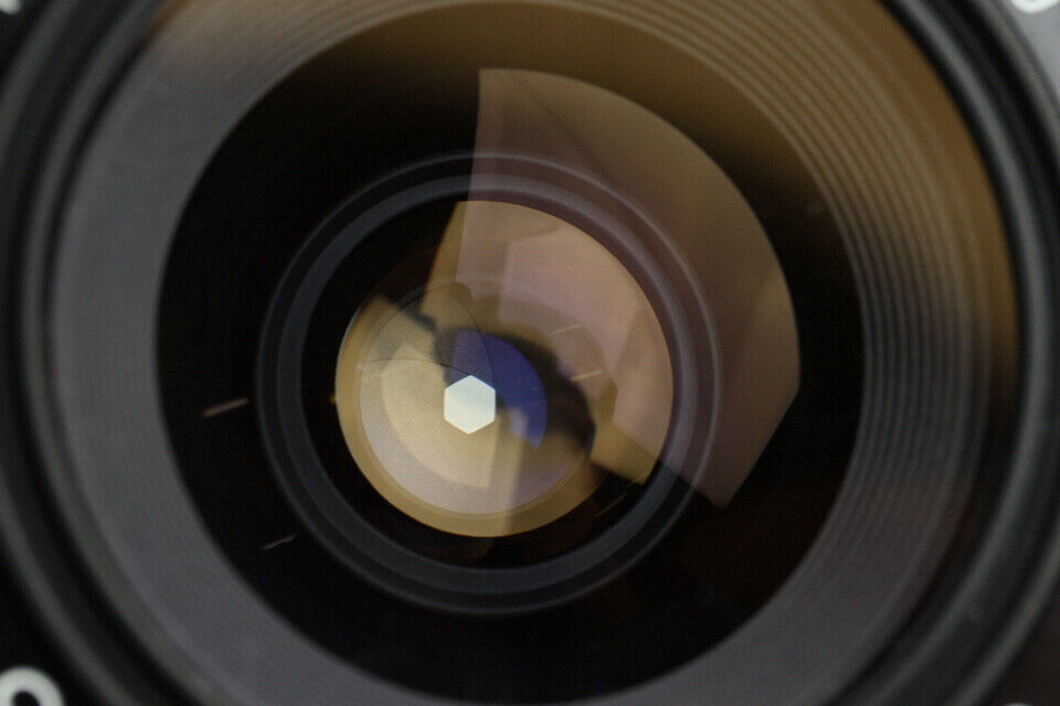 Olympus OM-System G.Zuiko Auto-W 28mm F/3.5 Lens #37289 F4 Olympus OM-System G.Zuiko Auto-W 28mm F/3.5 Lens #37289 F4