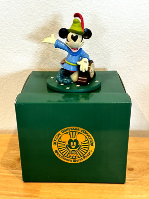 VINTAGE 1996 DISNEANA CONVENTION MICKEY BRAVE LITTLE TAILOR FIGURINE CLOCK & BOX