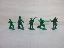 Mixed Lot of 5 Different Green Plastic Toy Soldiers Pixar Disney  Unmarked
