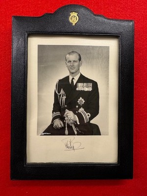 HAND SIGNED PRINCE PHILIP PORTRAIT, C. 1952, BY BARON, PRESENTATION FRAMED