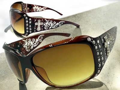 CLASSY Elegant WESTERN Rustic COWGIRL Style SUN GLASSES Brown Frame Silver Cross