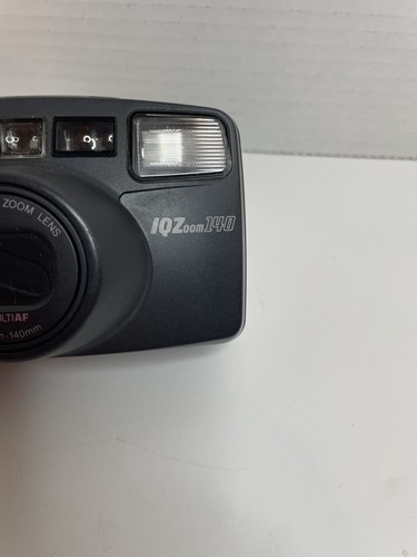 Pentax IQ Zoom 140 35mm Point & Shoot Compact Film Camera Untested Read - Picture 3 of 10