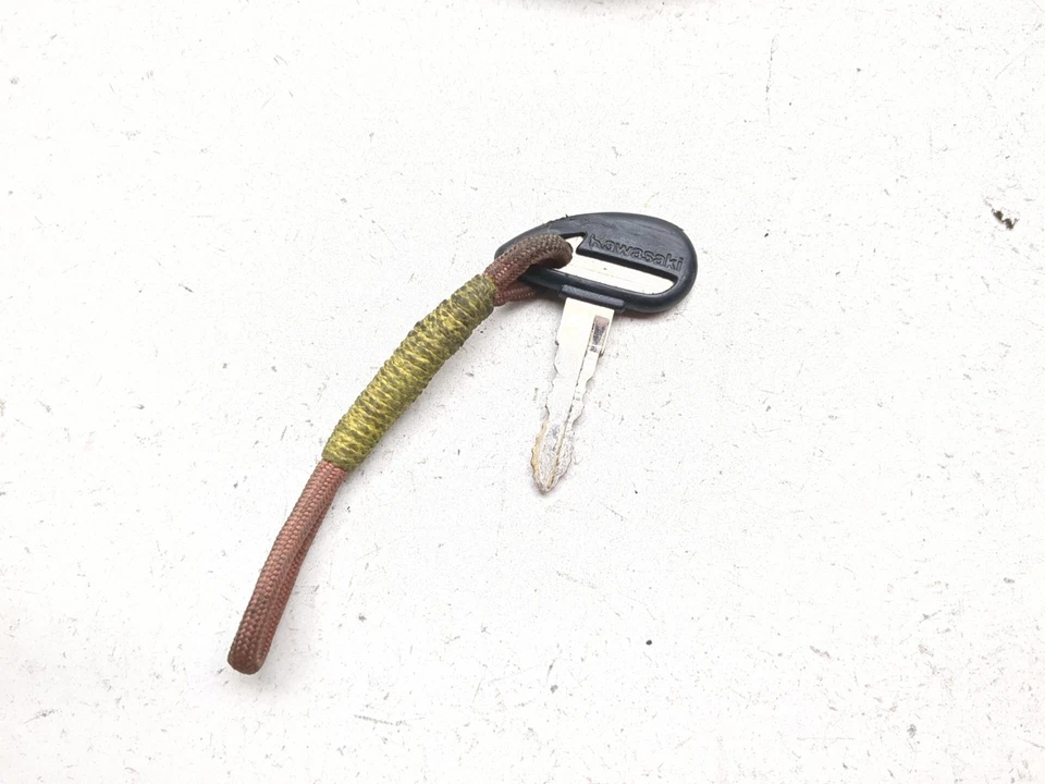 03-08 Kawasaki VN1600 Vulcan Classic Juego de bloqueo Interruptor de encendido Tapa y llave Foto 4 de 4