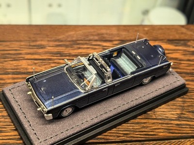 GOC 1/64 Lincoln Continental X100 HEC Beijing Exclusive Kennedy