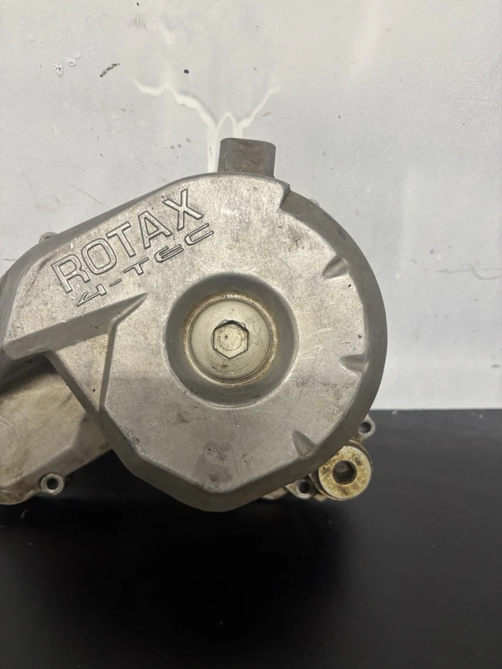 Cubierta de estator Can-Am Outlander 500 650 2007 Foto 2 de 4