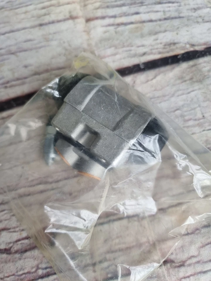 Blue Print Original New Wheel Brake Cylinder ADG04461 - Image 4 of 4