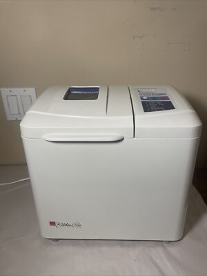 Regal Kitchen Pro Breadmaker Automatic 2lb Model K6743 With Guide Cookbook Works